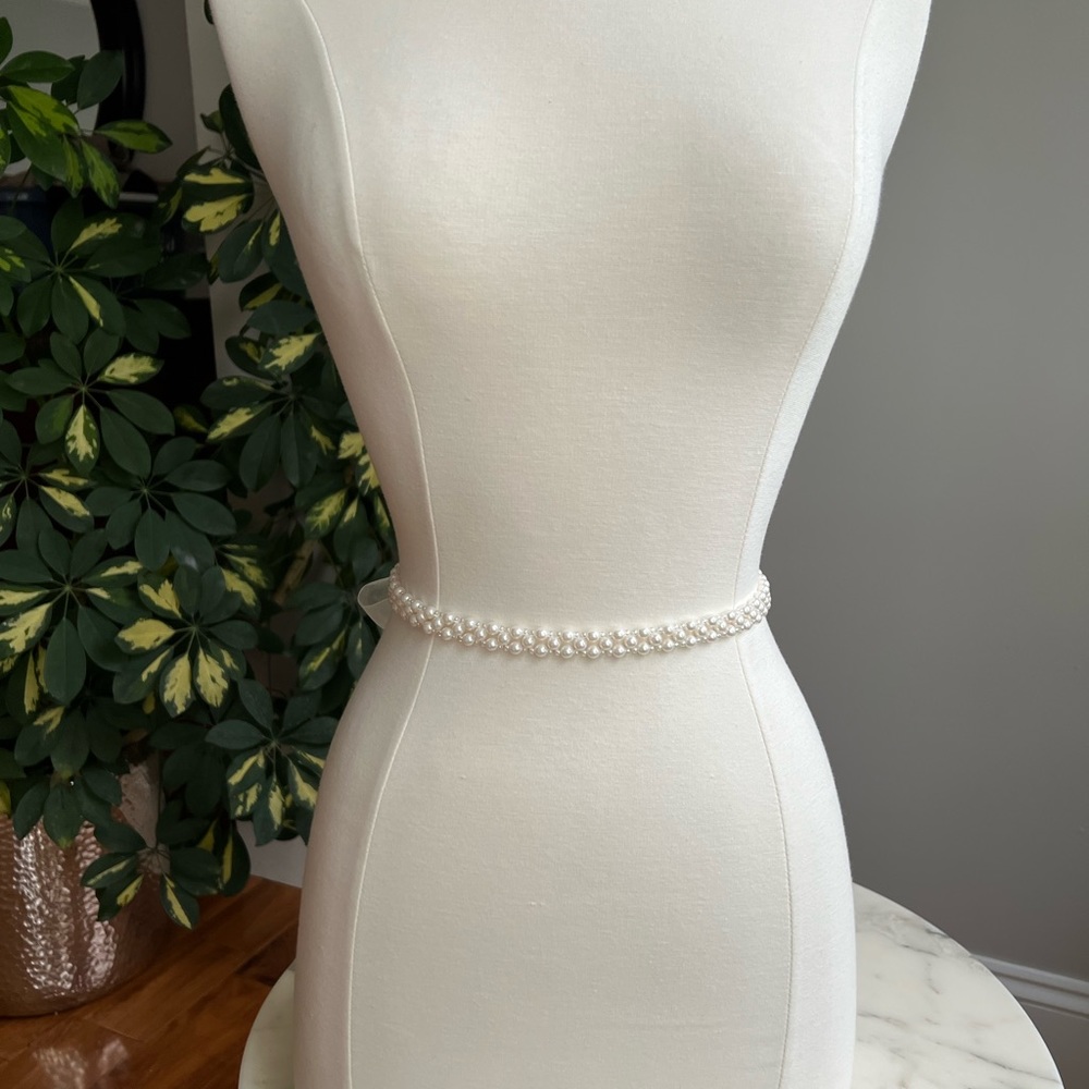 Bridal dress belt. One size